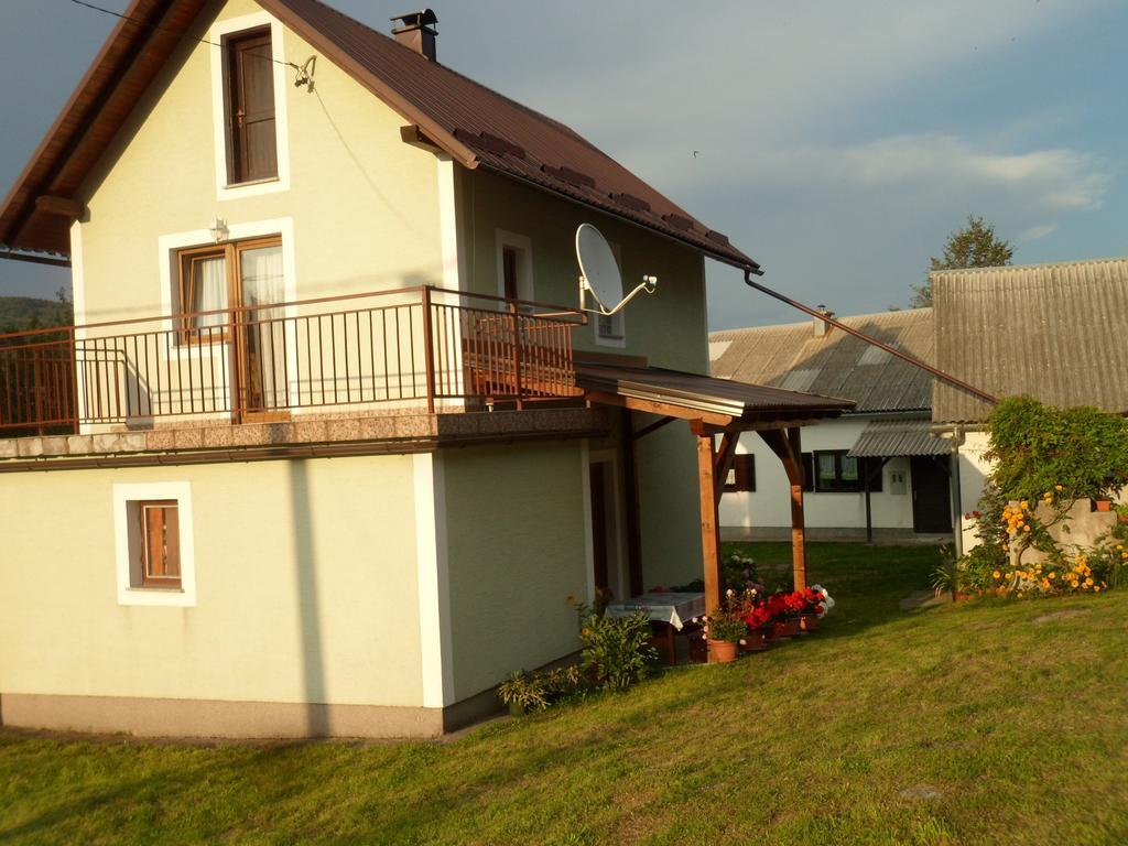 Vacation Home Kuca Za Odmor Красно Поле Стая снимка