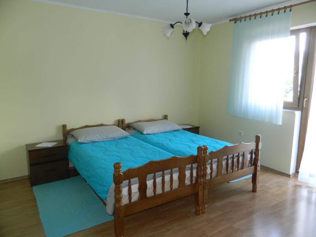 Vacation Home Kuca Za Odmor Красно Поле Стая снимка