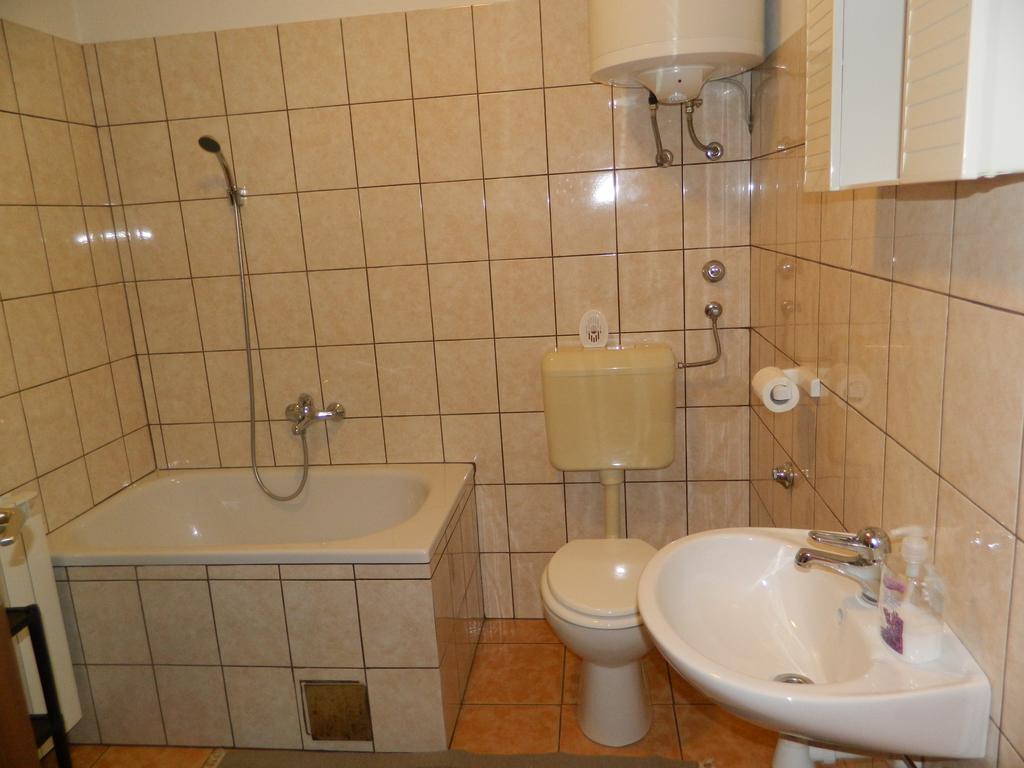 Vacation Home Kuca Za Odmor Красно Поле Стая снимка